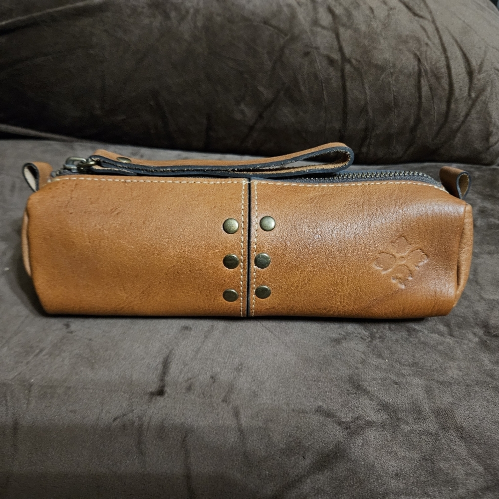 Patricia Nash Tan Leather Isla Wristlet